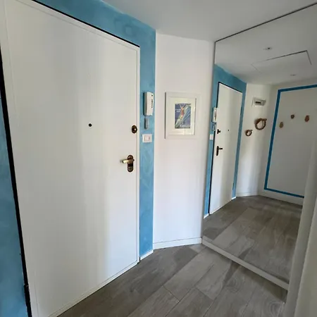 Casa La Marina By Portofinovacanze *