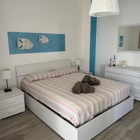 Casa La Marina By Portofinovacanze *