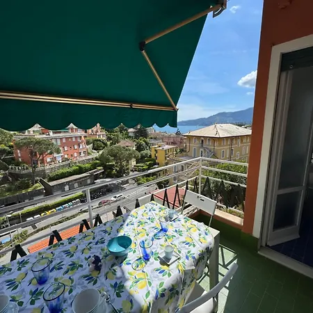 Apartment Casa La Marina By Portofinovacanze Rapallo