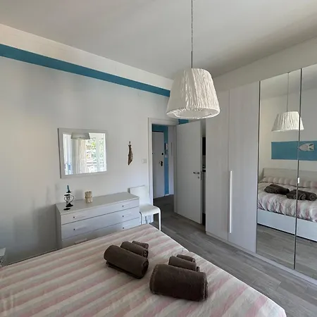 Casa La Marina By Portofinovacanze Apartment Rapallo