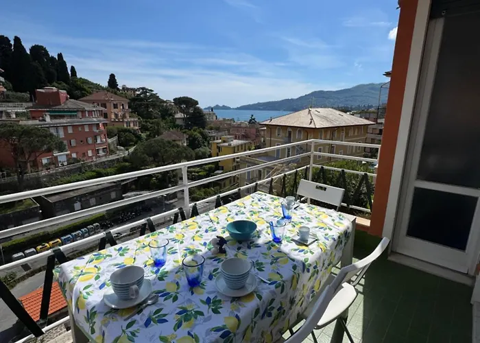 Casa La Marina By Portofinovacanze * Rapallo